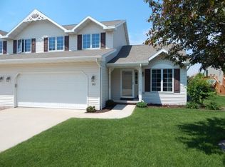 530 Theresa Ct, Kimberly, WI 54136