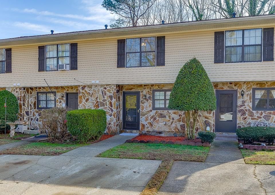 1st image of 2485 Hidden Cove Ct APT C