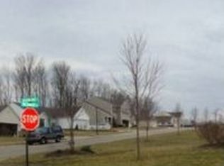 55 Meadowlands Dr, Monroe, OH 45050