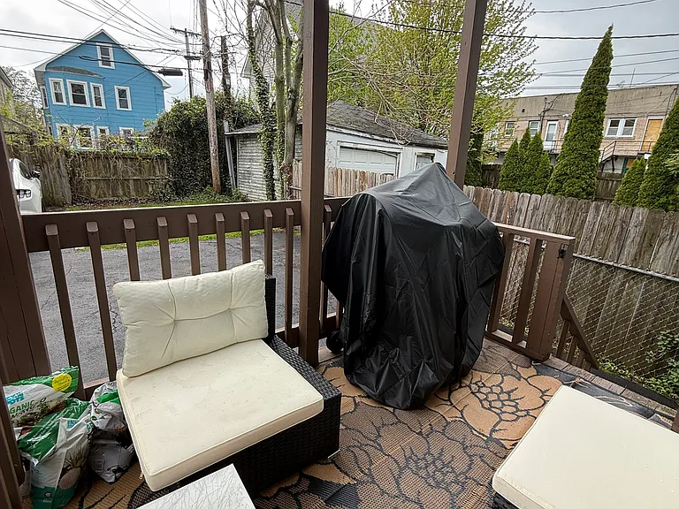 92 Traymore St #2 — Photo 10
