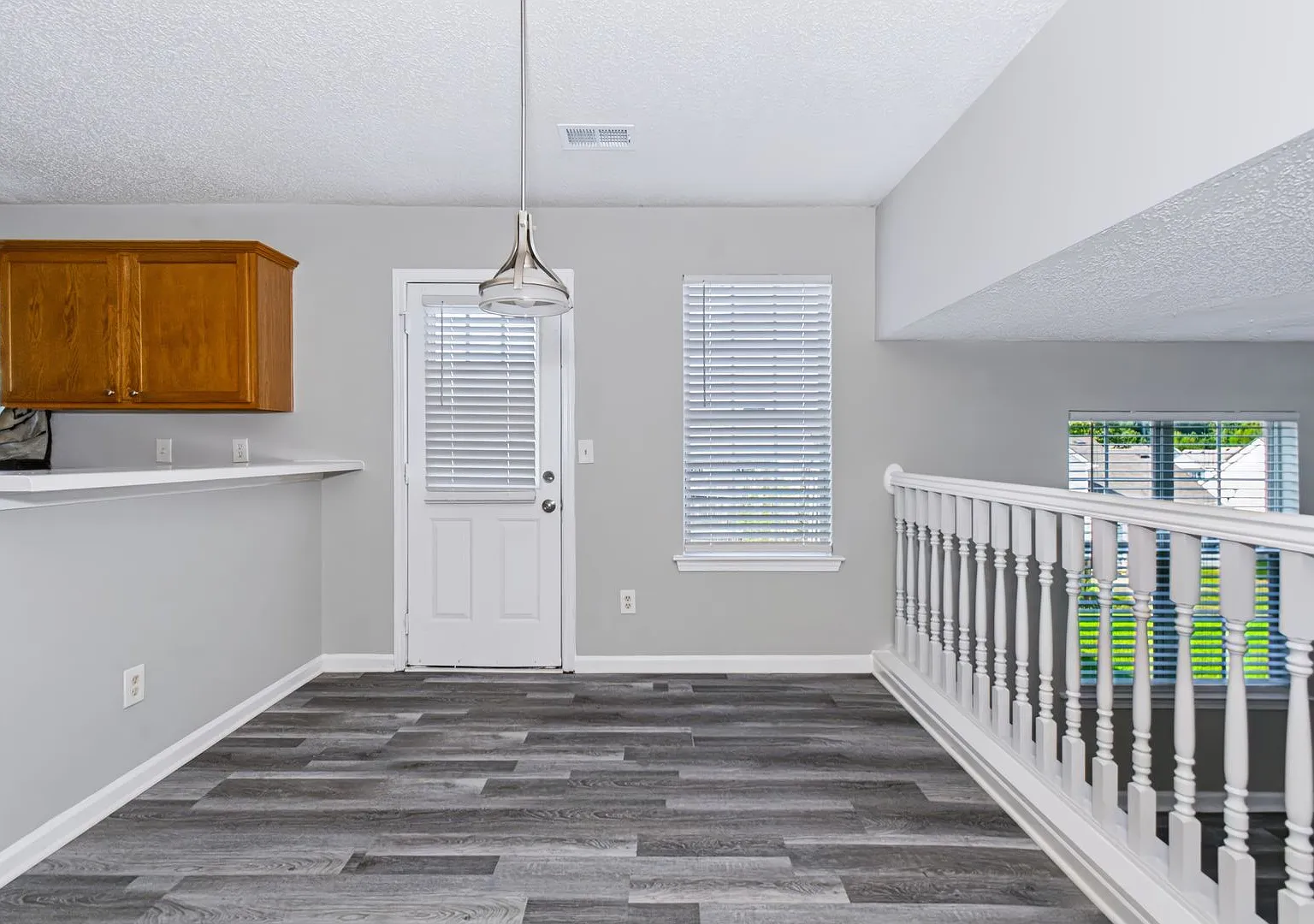 Beautifully Renovated 3BR / 2.5 Bath Home with Modern Updates & Spacious Living Areas! — Photo 3