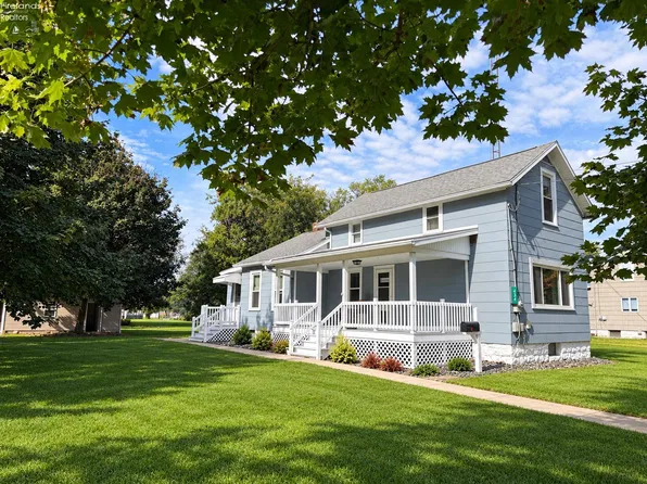 434 White Rd, Fremont, OH 43420