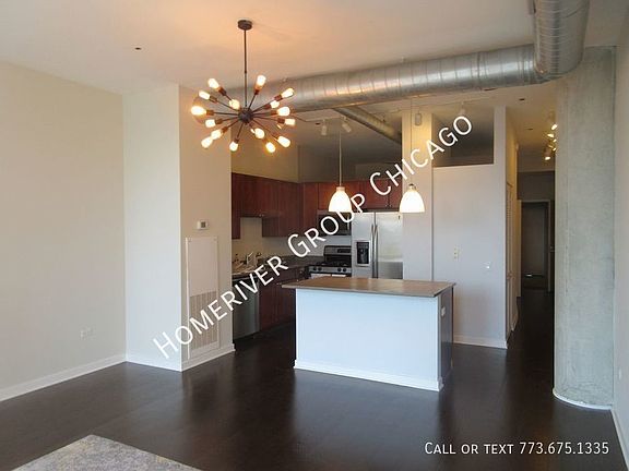 5th image of 720 N Larrabee St APT 1705