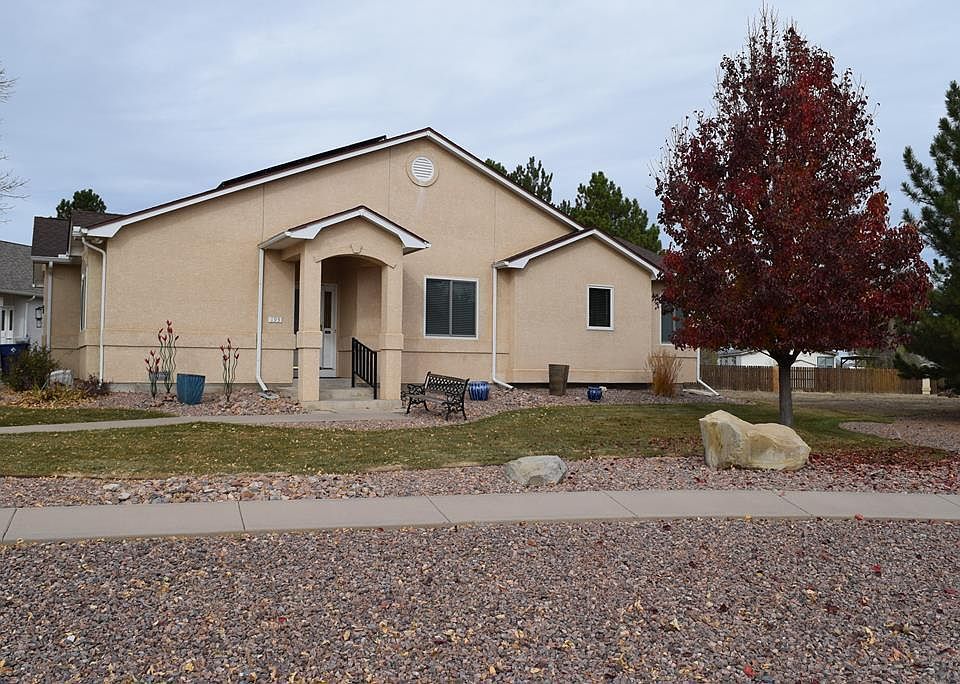 1st image of 193 E Poppy Ln
