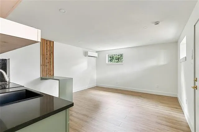 2115 Danneel St #102 — Photo 3