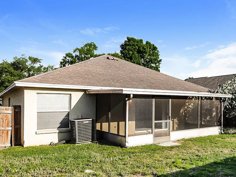 1540 Chepacket St — Photo 16