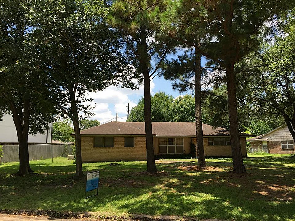 1st image of 4041 Newshire Dr