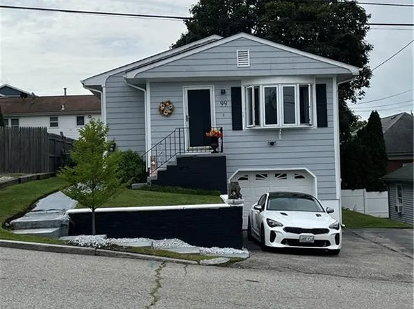 99 Raphael Ave, Providence, RI 02904