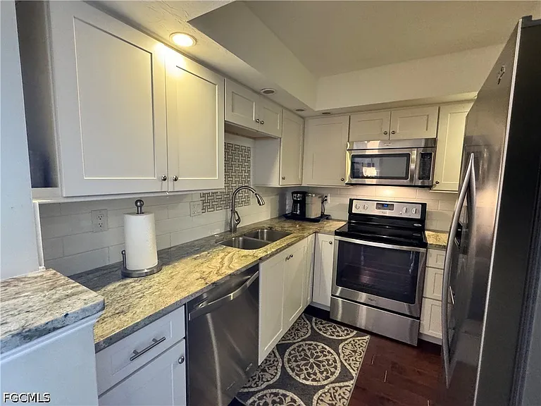 3490 N Key Dr #203 — Photo 5