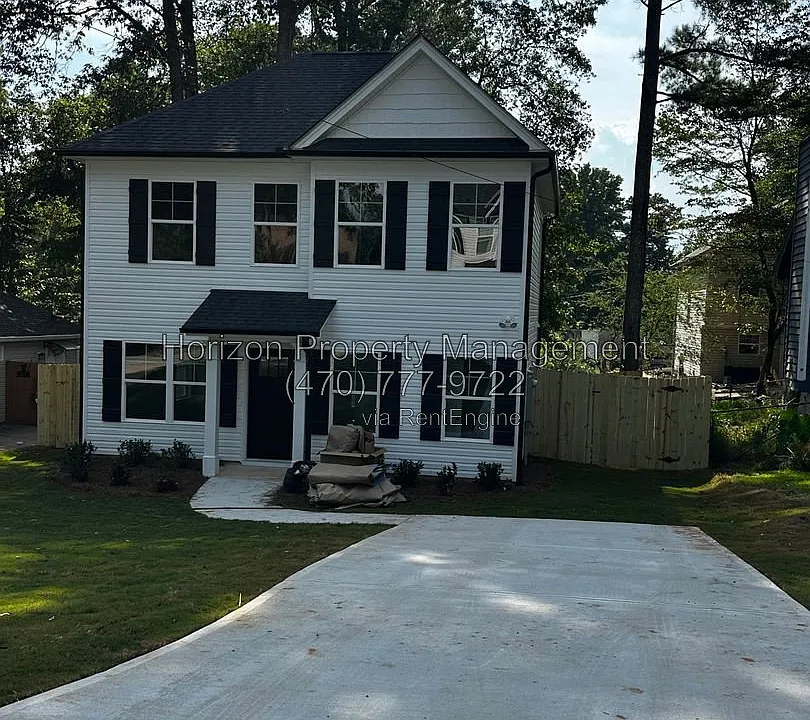 2674 Fairlane Dr