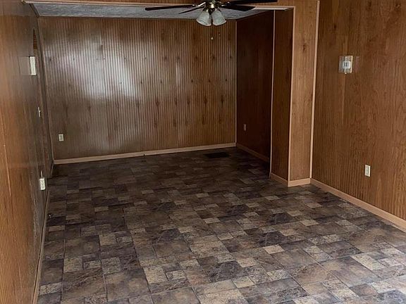 3rd image of 510 Main St