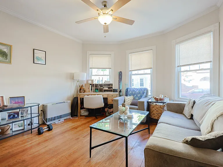 19 O St #1 — Photo 1
