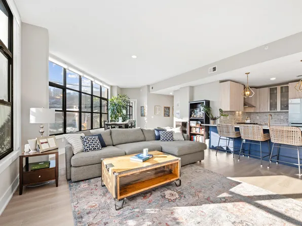 711 1st Street image 1 of 39