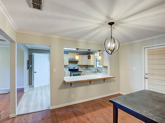 5th image of 1838 Shady Ln