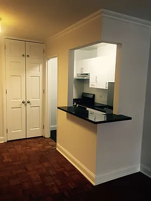 Rented by Metropolis Real Estate of Manhattan | media 7