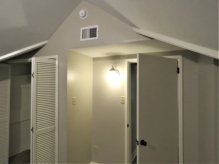 The Cottages — Photo 15