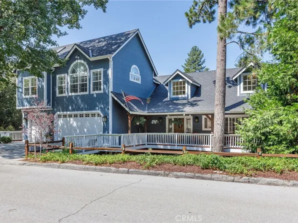 28575 Manitoba Dr, Lake Arrowhead, CA 92352