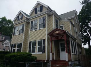 11 Howe St, Dorchester, MA 02125