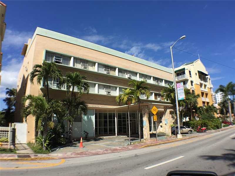 1st image of 2618 Collins Ave APT 222