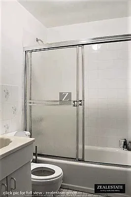 Rented by ZealEstate Group Inc | media 25