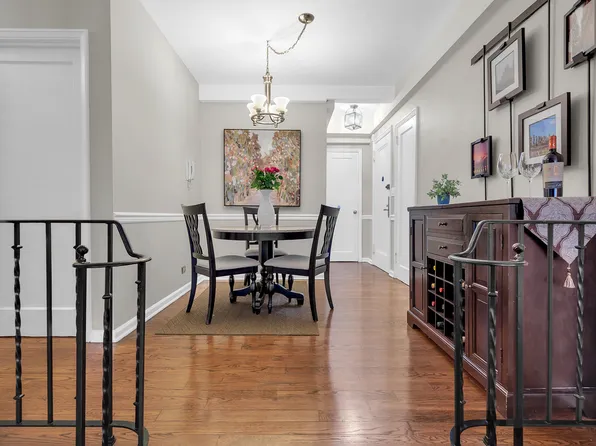 320 West 76th Street image 3 of 12