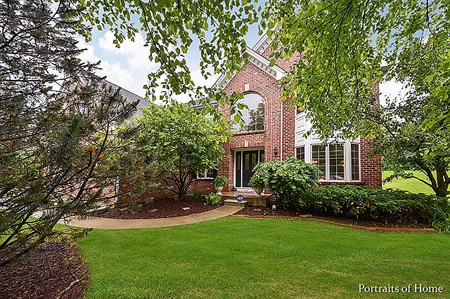 3N421 Hickory Knoll Ln photo 1