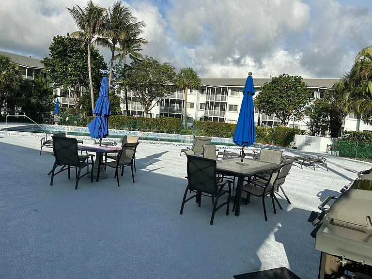 2760 Banyan Rd #25A — Photo 11