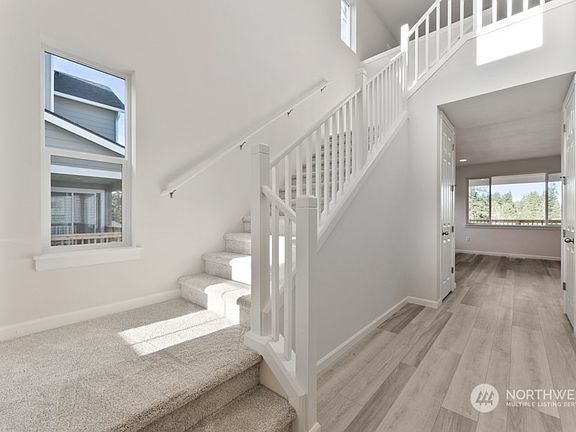 5th image of 6575 Skipper Lane SE #71