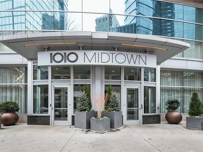 1080 Peachtree St NE #702, Atlanta, GA, 30309