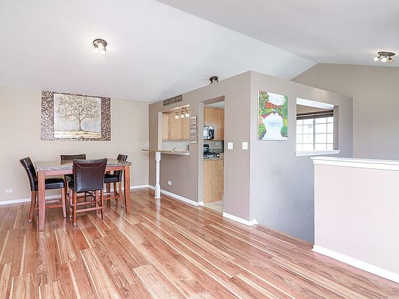 5th image of 701 Hidden Creek Ln #701