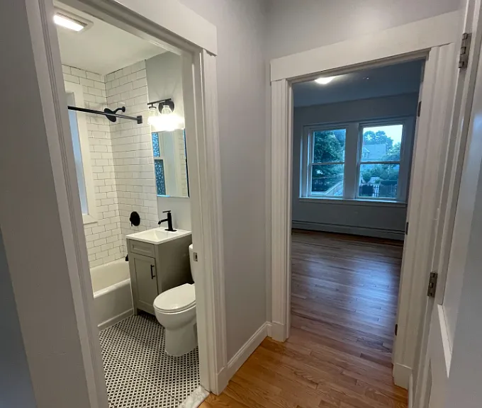 239 Lafayette St #5 — Photo 5