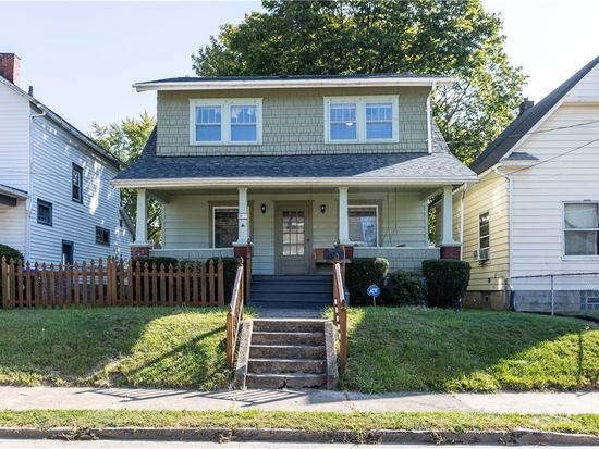 87 Wengler Ave, Sharon, PA 16146