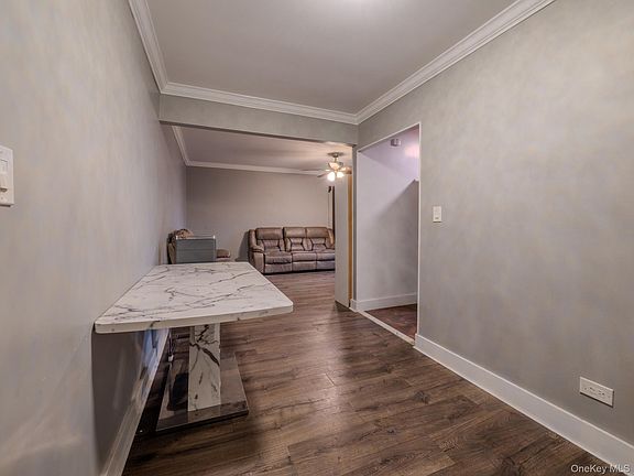 4th image of 15010 71st Avenue #3F
