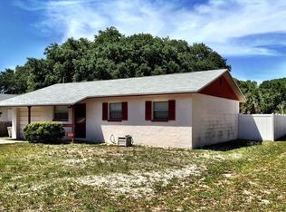 3097 Oaklawn Ave, Largo, FL 33771