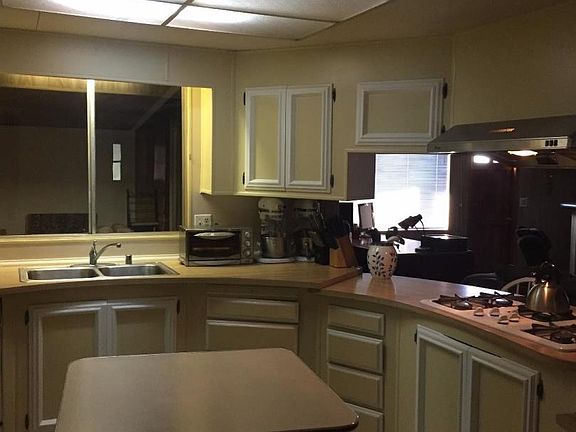 4th image of 2151 Old Oakland Rd Spc 530