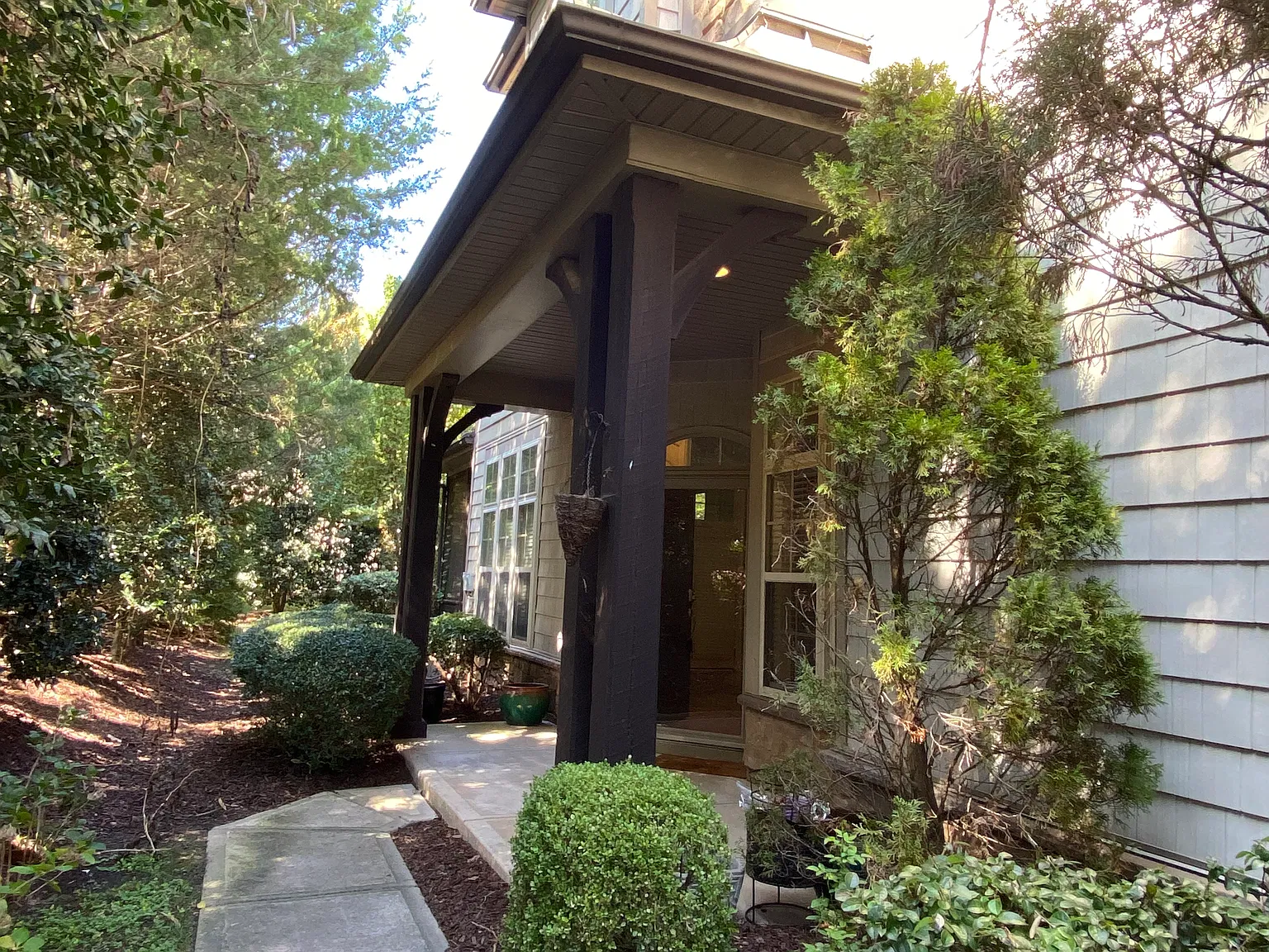 4 bed, 3.5 bath, 2611 sqft, $2,850 — Photo 4