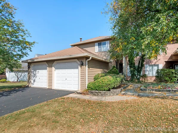 2416 Danbury Dr APT A2, Woodridge, IL 60517