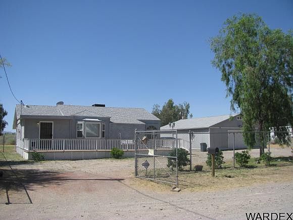1st image of 1352 E Vacation Dr