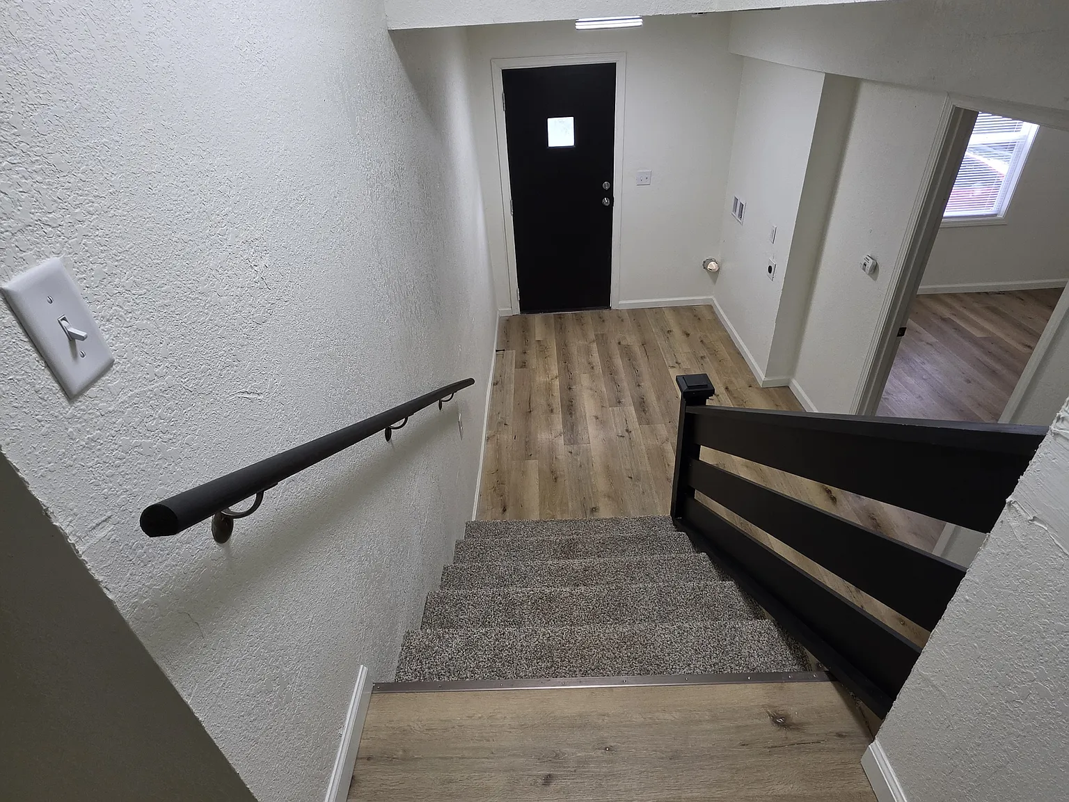 4 bed, 1500 sqft, $2,200 — Photo 4