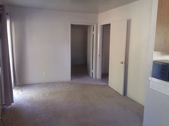 4th image of 2184 Telegraph Ave