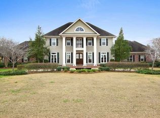 14075 River Rd, Luling, LA 70070