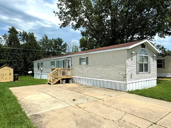 1272 Kathy Ave, Moscow Mills, MO 63362