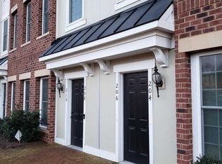 206 Murdoch Sq SE, Leesburg, VA 20175
