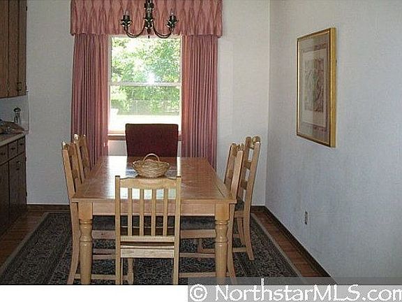 3rd image of 1382 Felix St