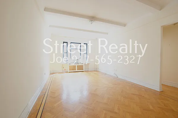 Rented by Street Realty Brokerage LLC | media 2