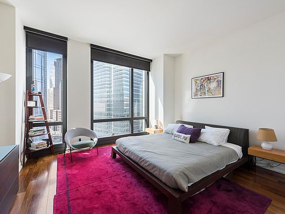 4th image of 101 Warren St APT 1640