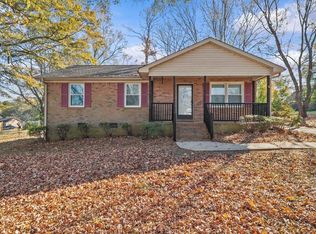 140 Golightly St, Inman, SC 29349