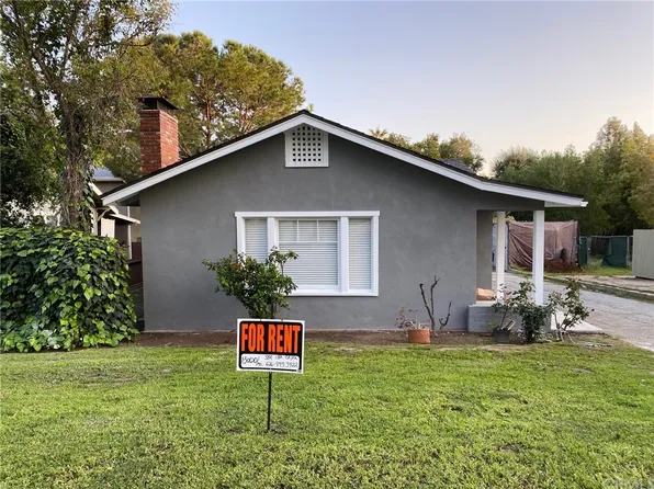 288 Mariposa Ave, Sierra Madre, CA 91024