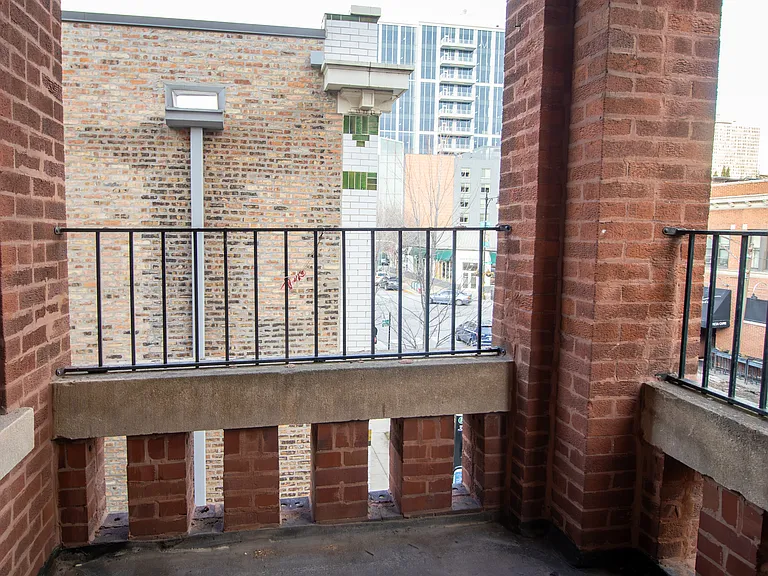 5310-12 S Harper Ave #2S — Photo 12