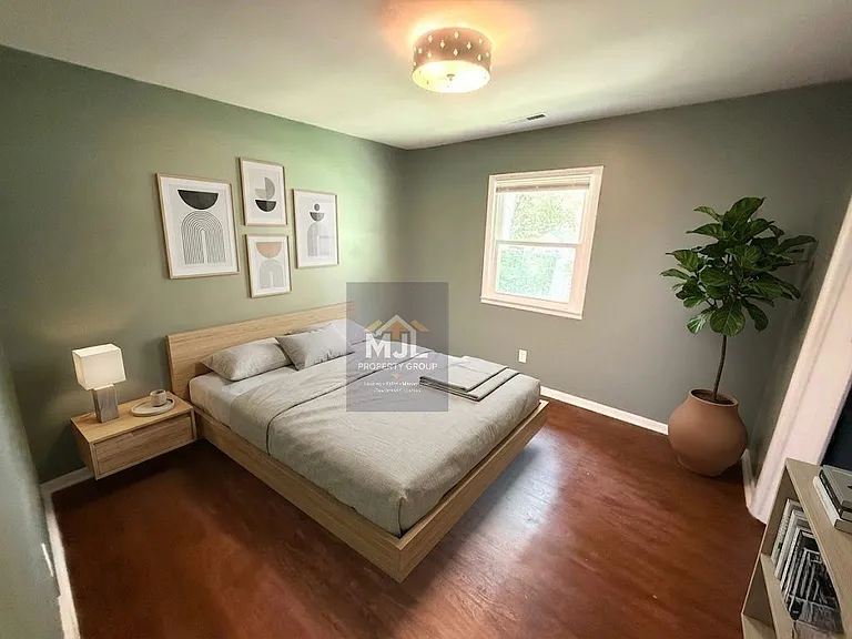 708 N Willow Ave — Photo 17